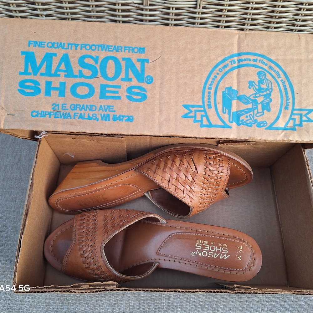 Vintage 7.5 Mason Brown Woven Leather Wedges - Wooden Soles!